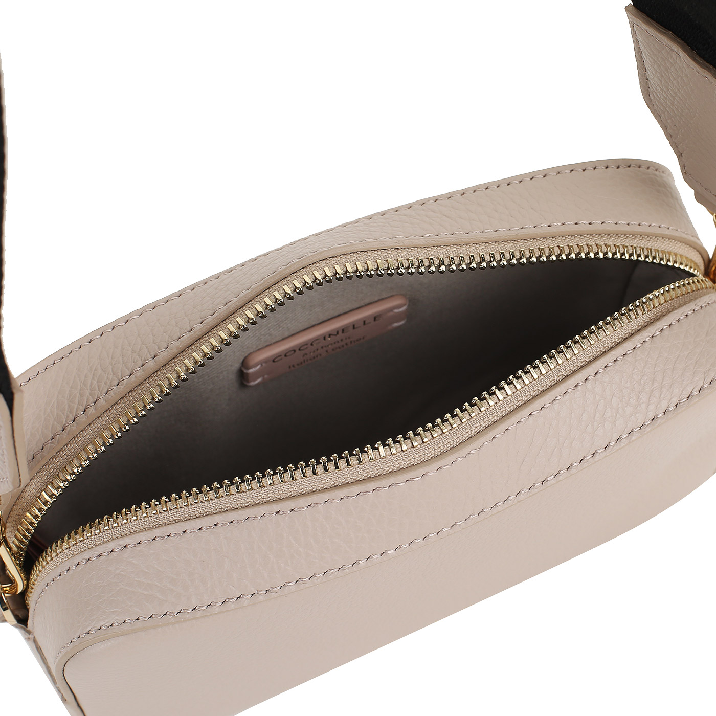 Сумка через плечо Coccinelle Tebe