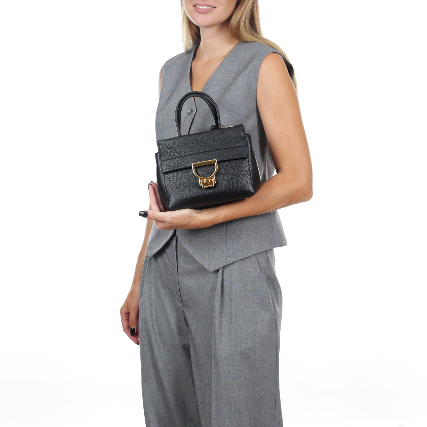 Кожаная сумка Coccinelle Arlettis