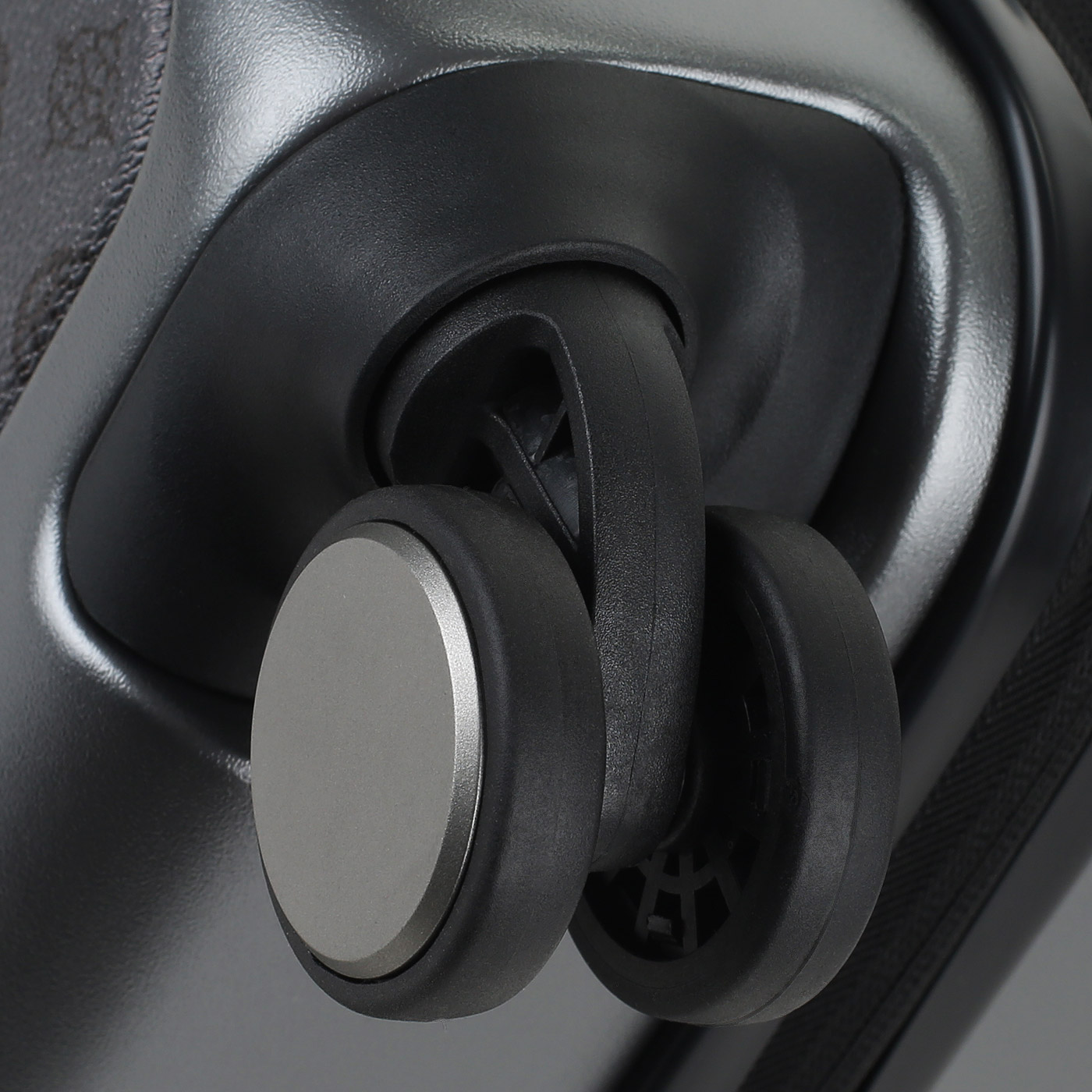 Чемодан маленький S из поликарбоната Guess Verona