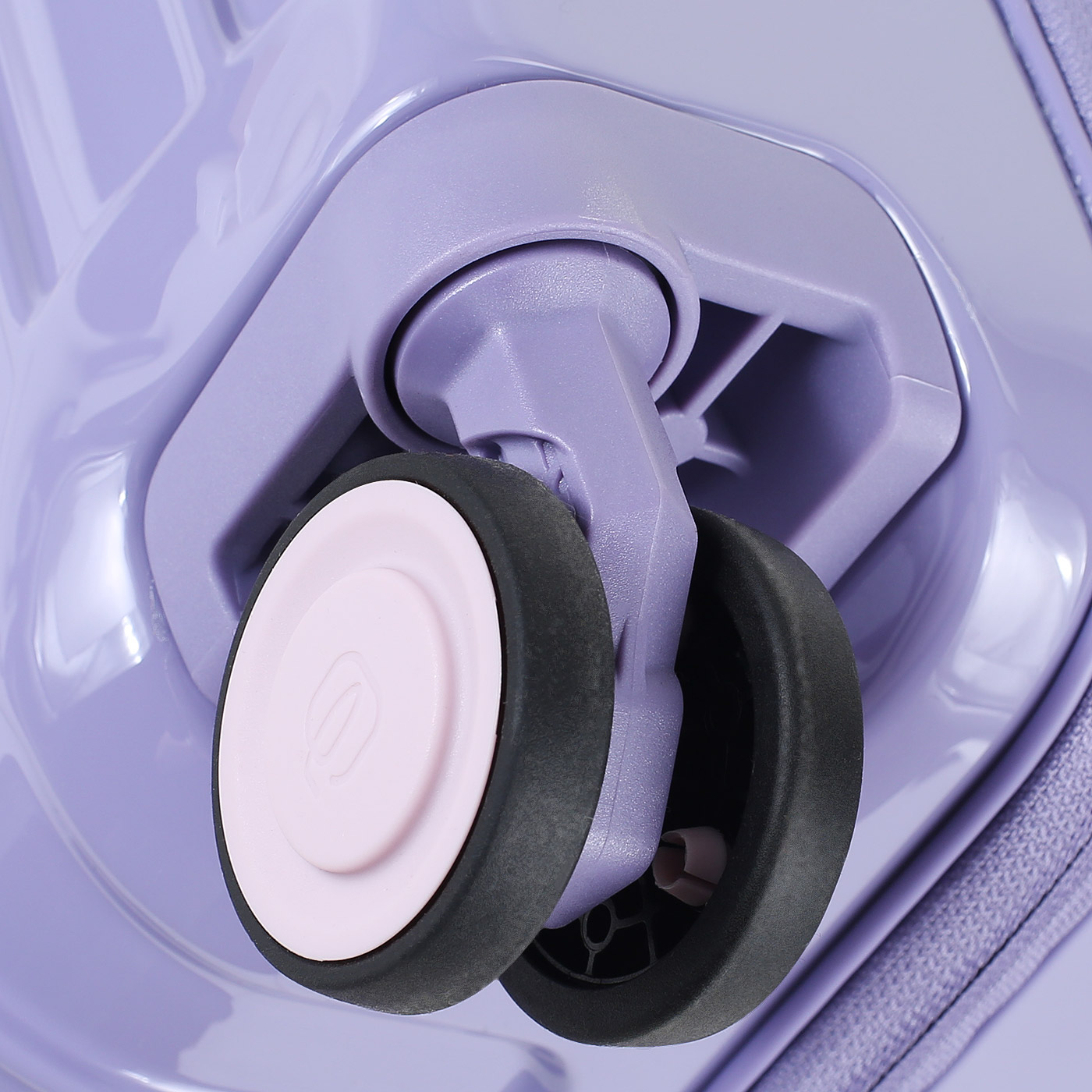 Чемодан для ручной клади из поликарбоната Piquadro PQ Light