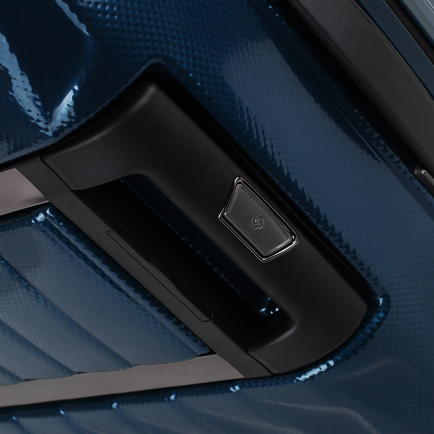 Чемодан Samsonite Proxis